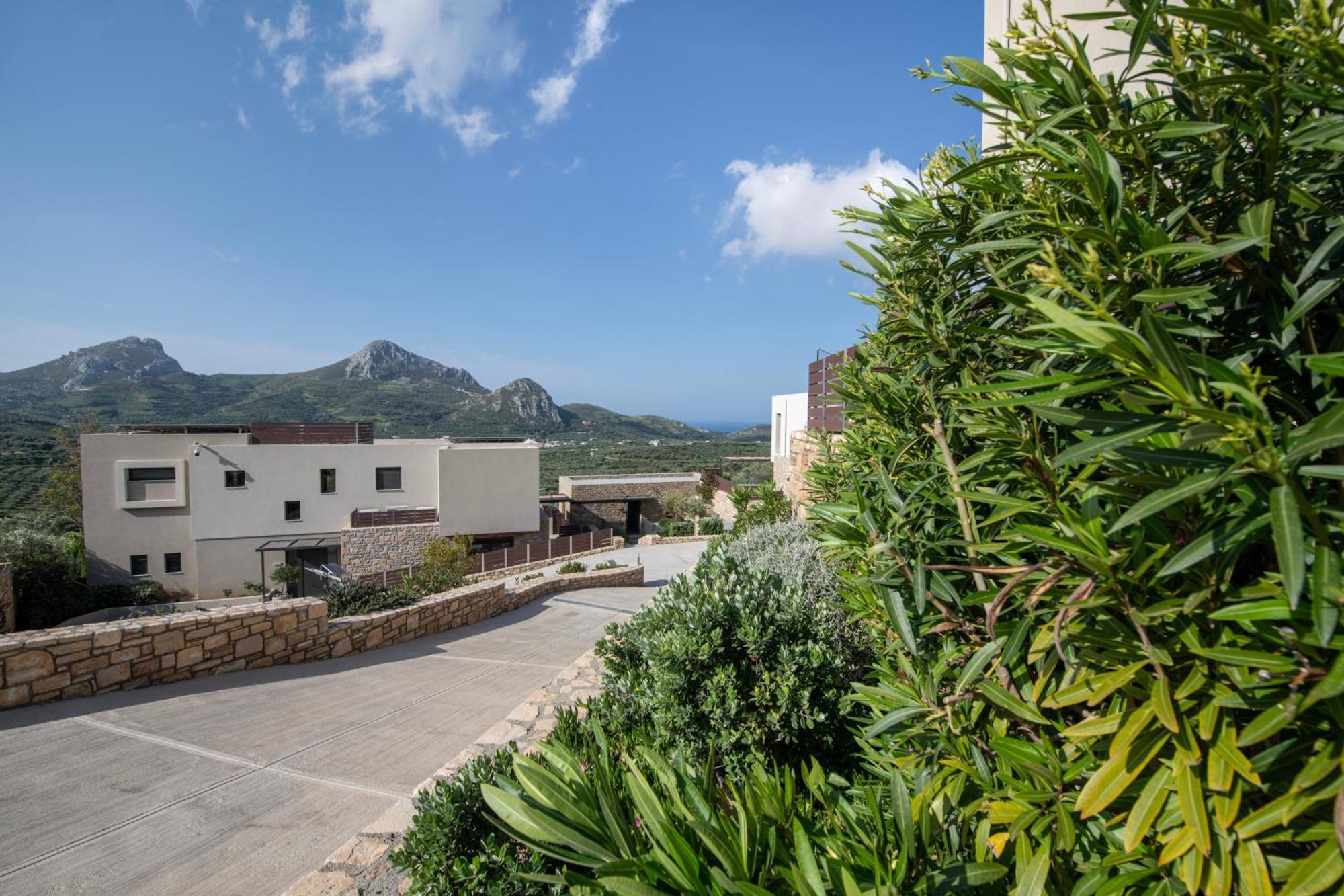 Porti Villas Aphrodite Asomatoi Exterior foto